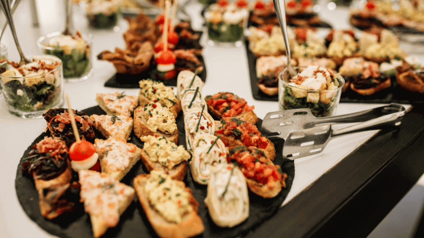 Wedding food for guests